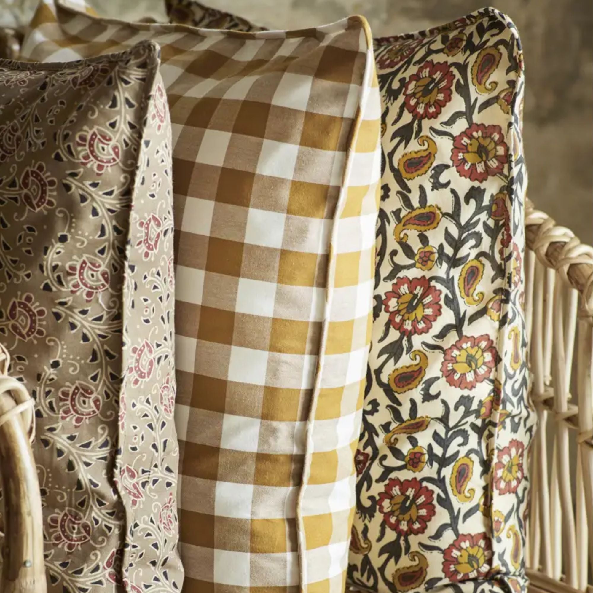 Madam Stoltz, Housse de coussin 50x50 - Amadis