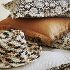 Madam Stoltz, Housse de coussin 50x50 - Lubin