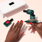 Manucurist, Coffret Pro Green Flash - Hortencia & Poppy Red