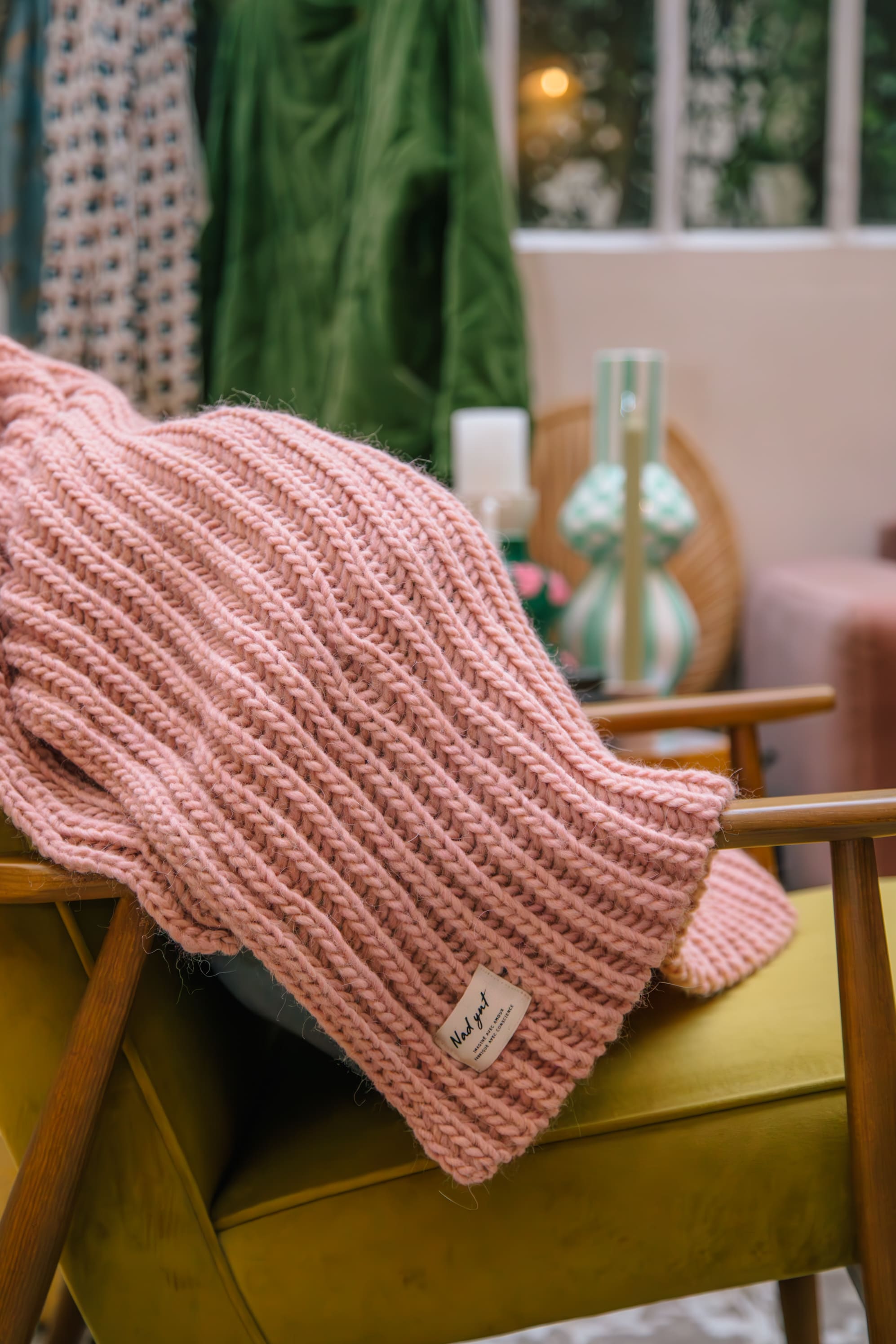 Nad Yut, Plaid en laine tressée - Nude