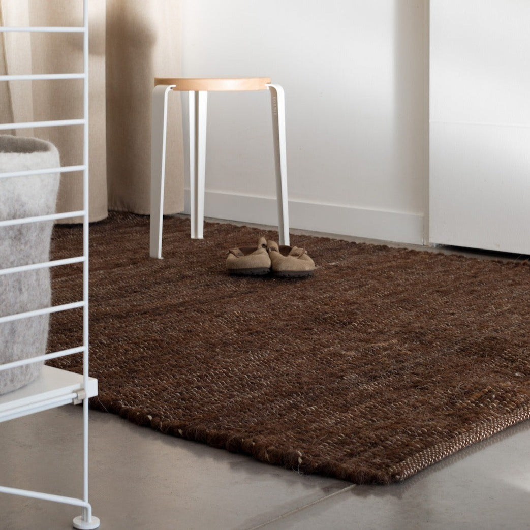 Nunamae, Natural Wool Rug - Brown – Nad Yut