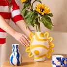 Qué Rico, Vase Carolina - Bold & Blue