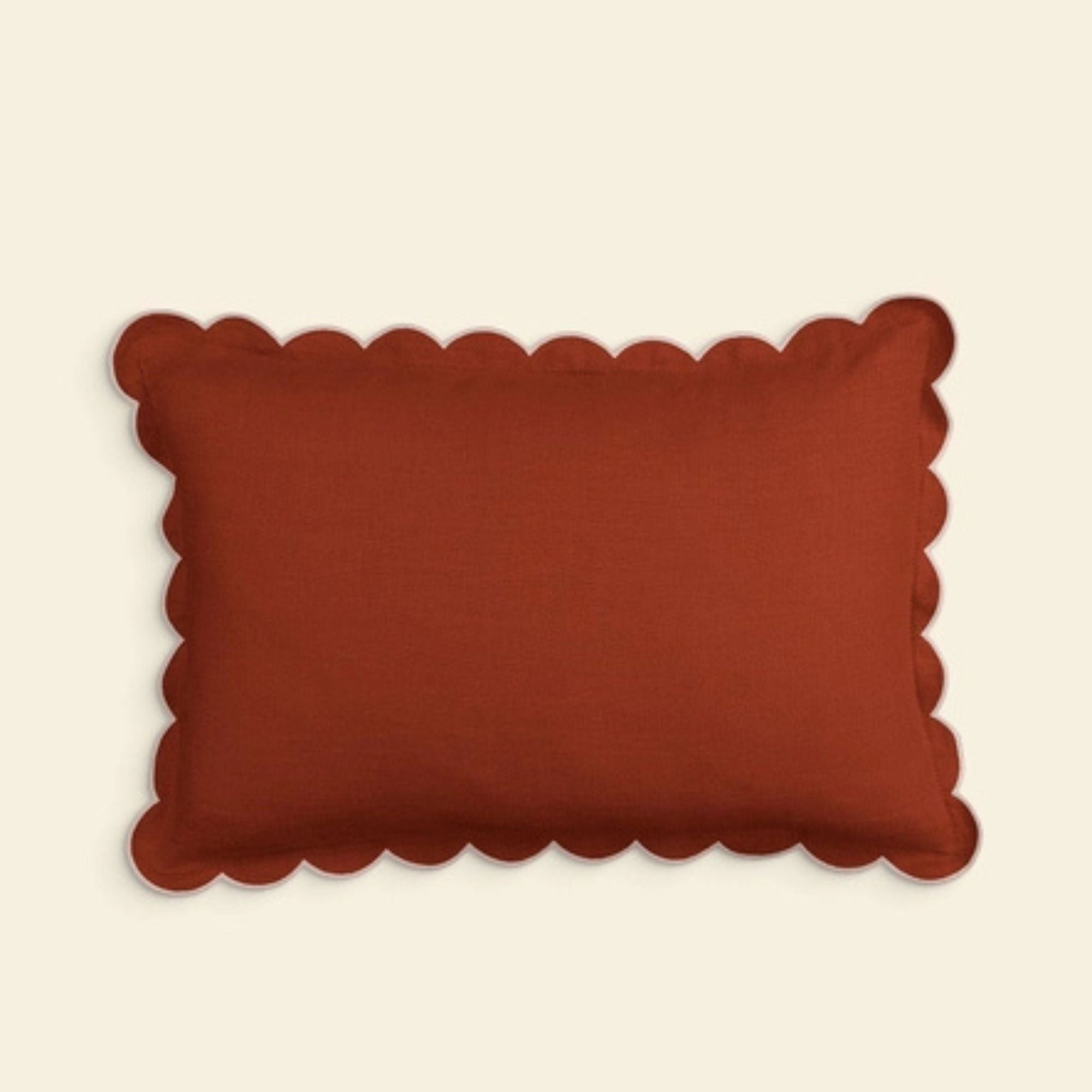Tomète, Coussin rectangulaire en lin festonné - Tomette et Blanc