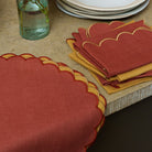 Tomète, Lot de 2 sets de table ronds festonnés en lin - Tomette