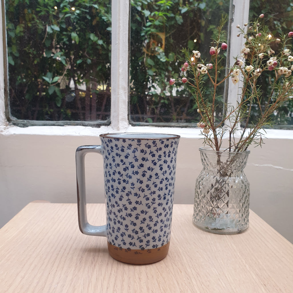 Porcelaine japonaise - Grand mug champètre