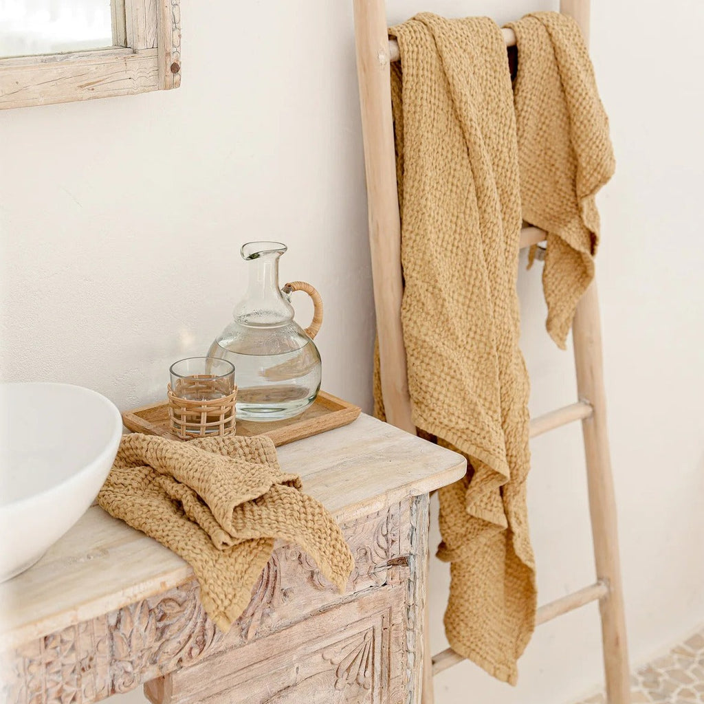 Serviette de bain gaufrée Magic Linen - Sandy beige
