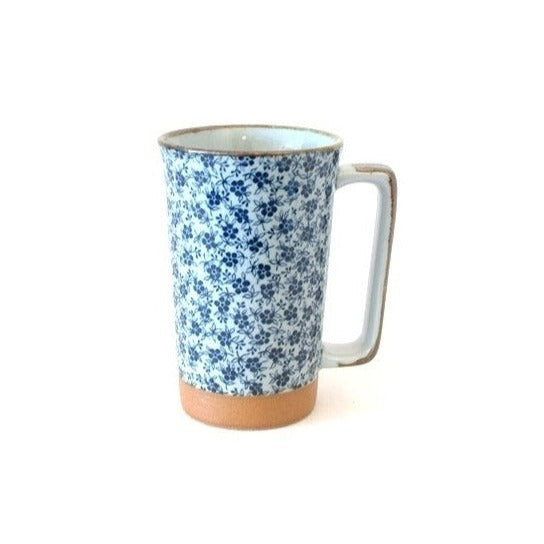 Porcelaine japonaise - Grand mug à fleurs